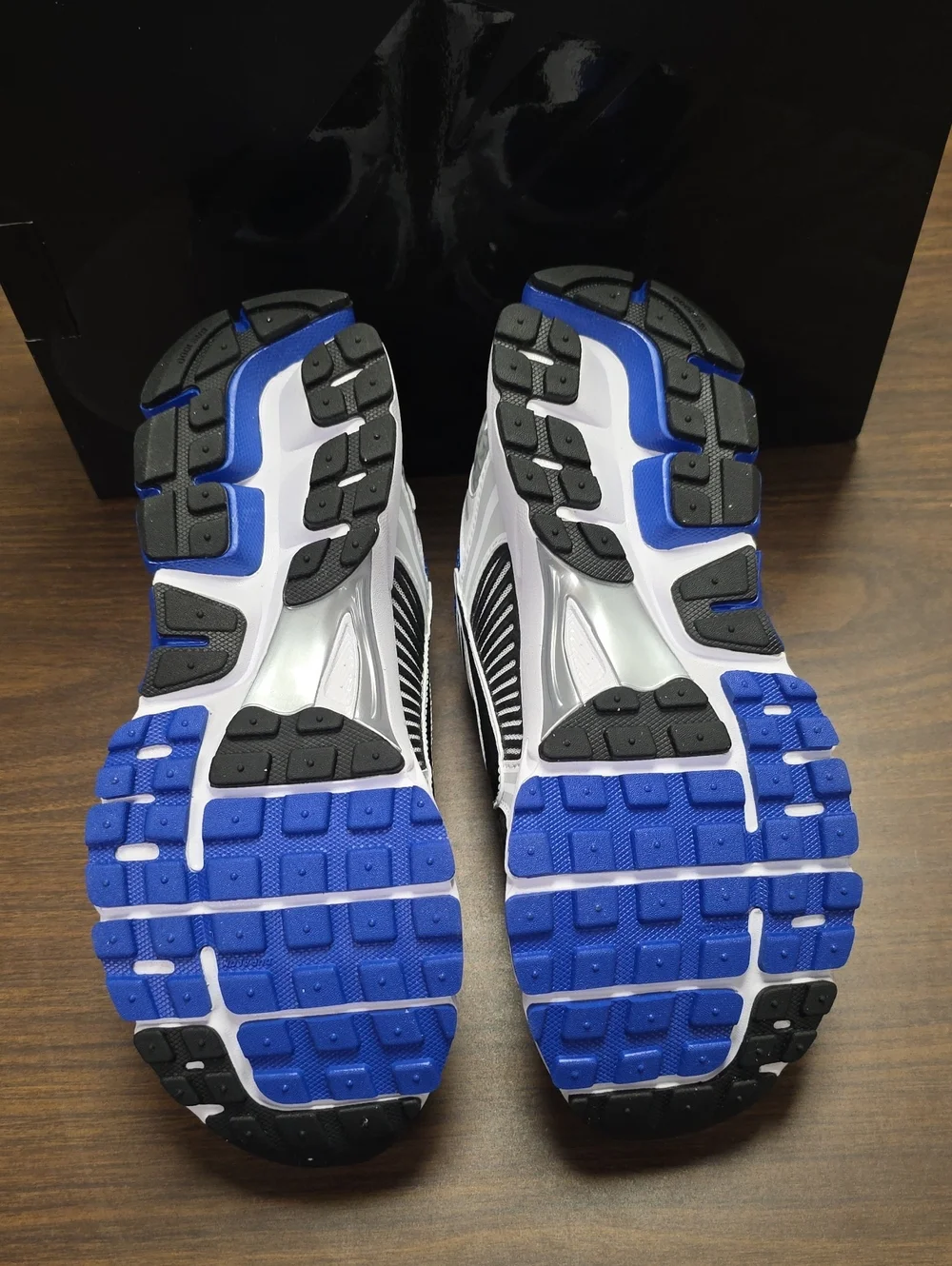 Nike Zoom Vomero 5 SE SP White Racer Blue CI1694-100 Men's 9.5/Women's 11 New